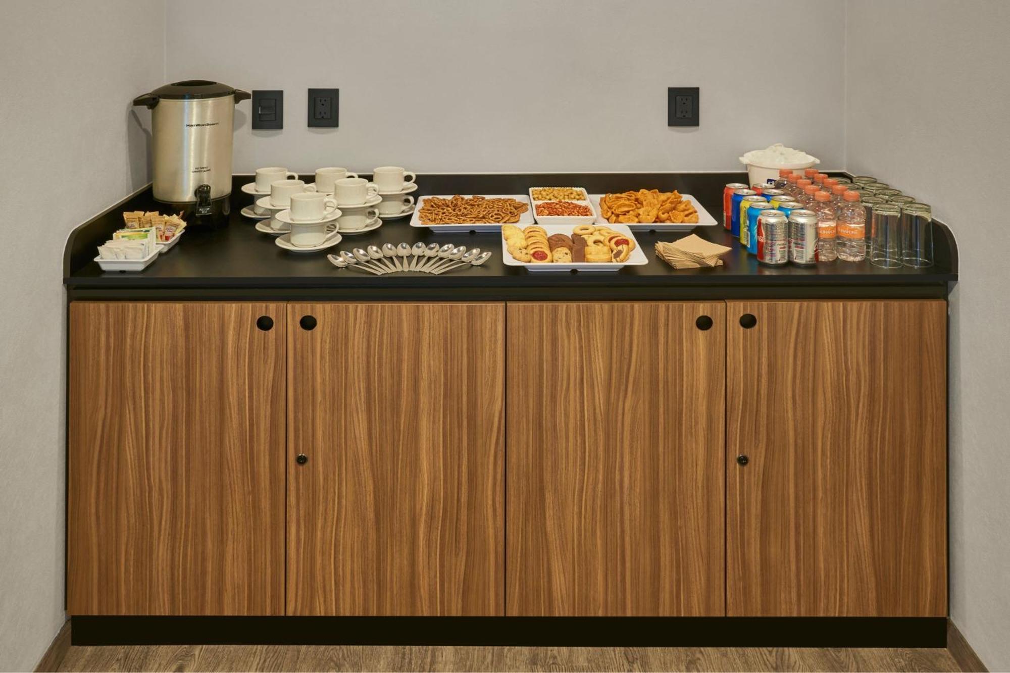 City Express Plus By Marriott Leon Centro De Convenciones Buitenkant foto