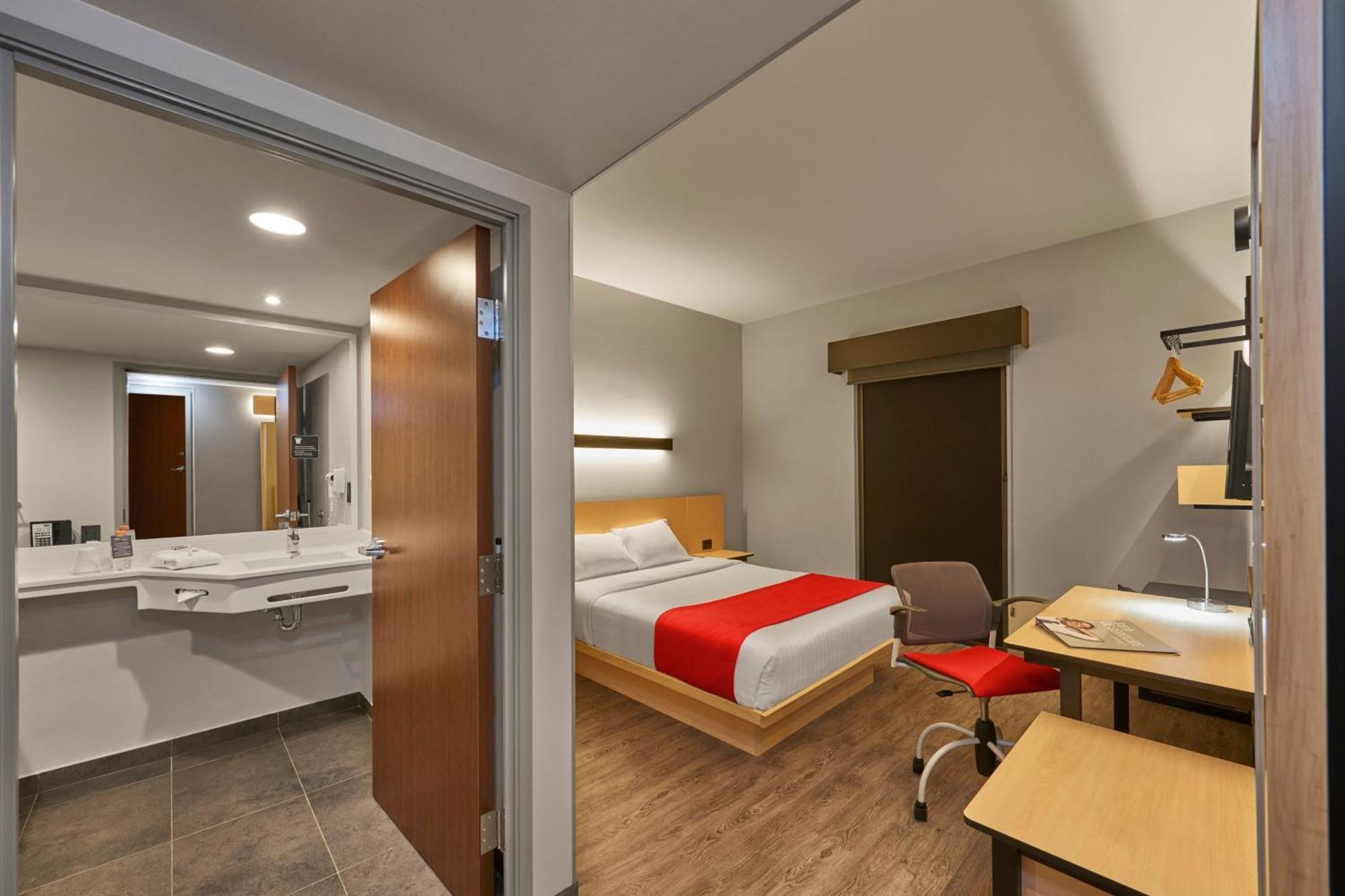 City Express Plus By Marriott Leon Centro De Convenciones Buitenkant foto