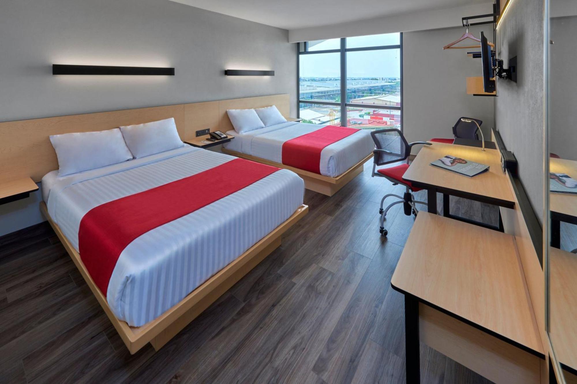 City Express Plus By Marriott Leon Centro De Convenciones Buitenkant foto