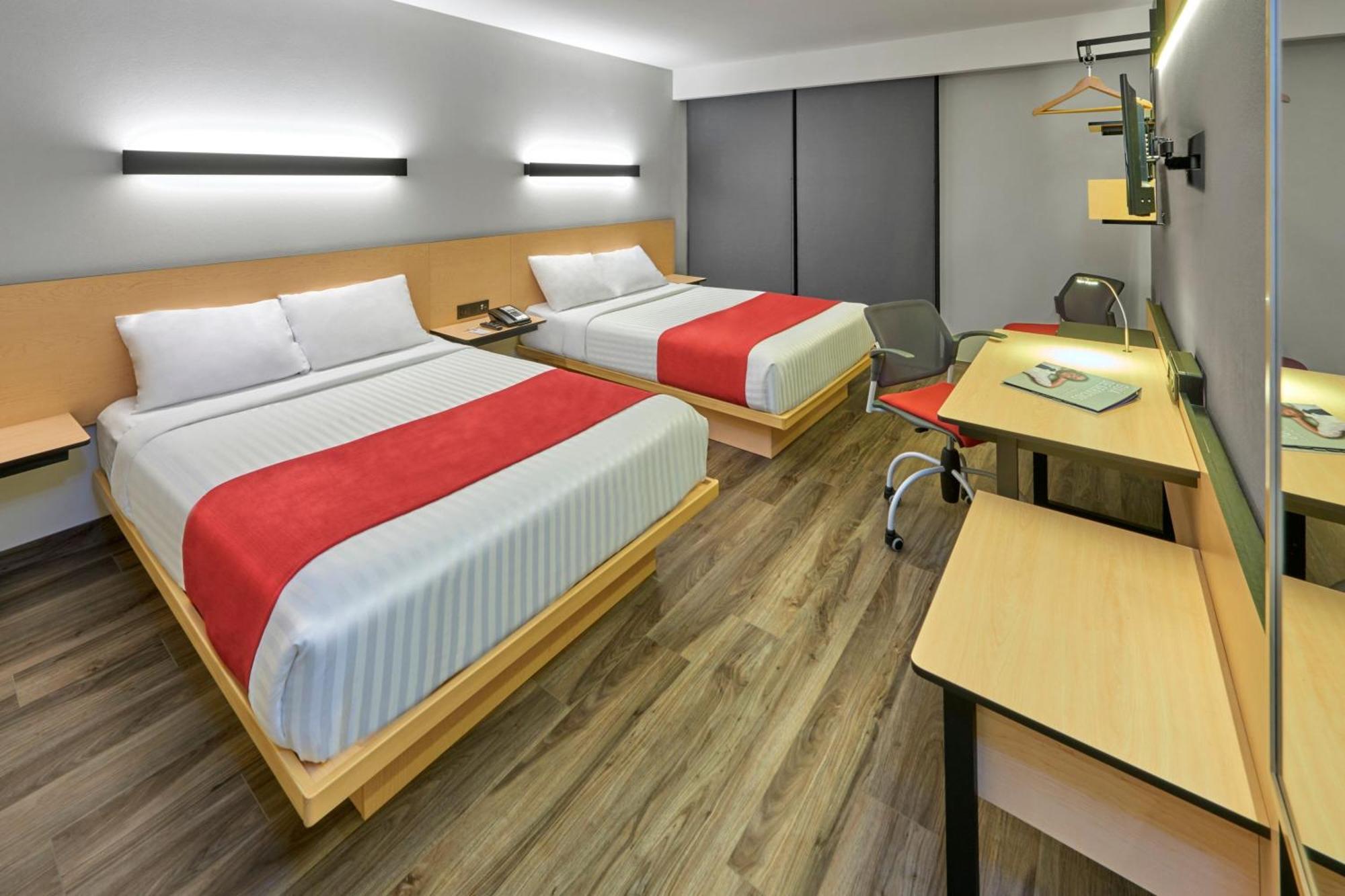 City Express Plus By Marriott Leon Centro De Convenciones Buitenkant foto