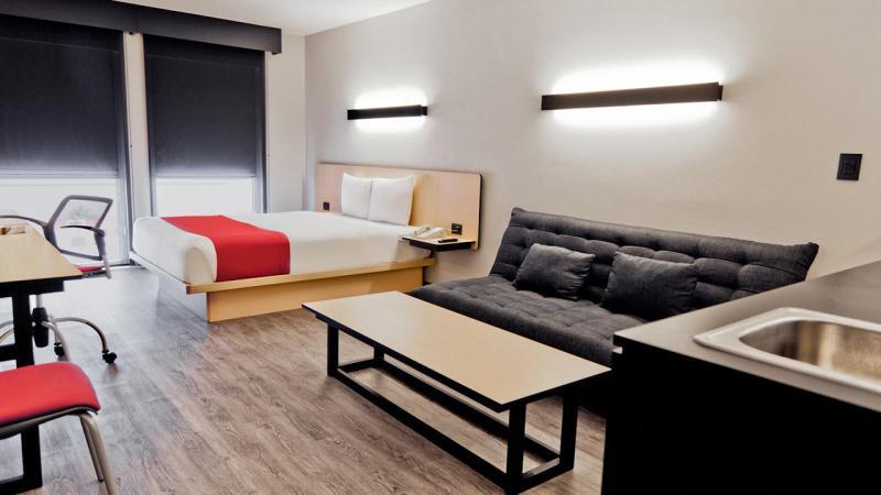 City Express Plus By Marriott Leon Centro De Convenciones Buitenkant foto
