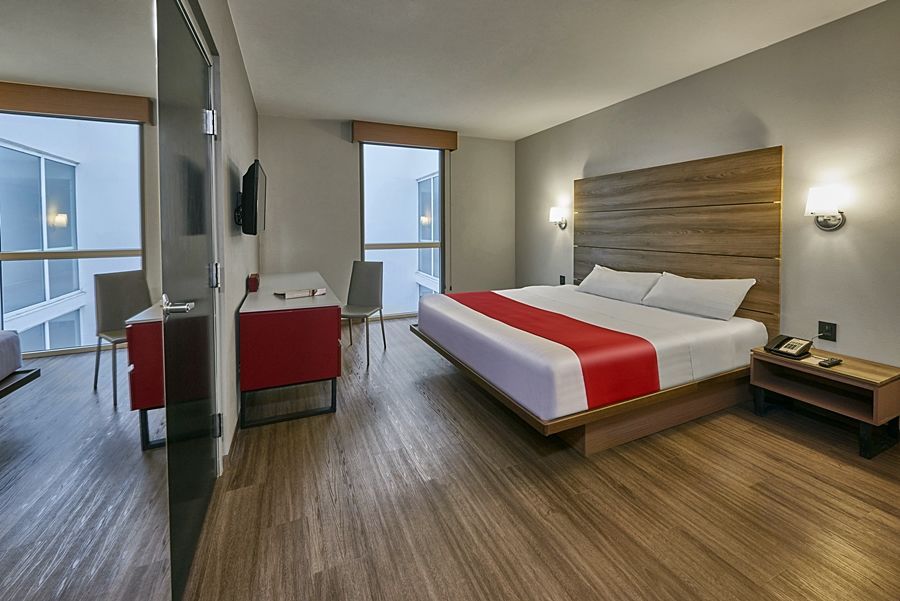 City Express Plus By Marriott Leon Centro De Convenciones Buitenkant foto